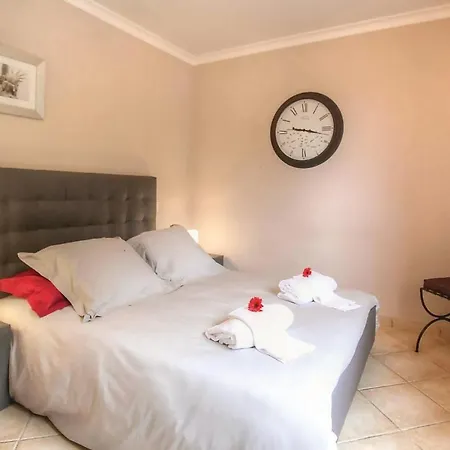 Cozy In With Wifi Holiday home